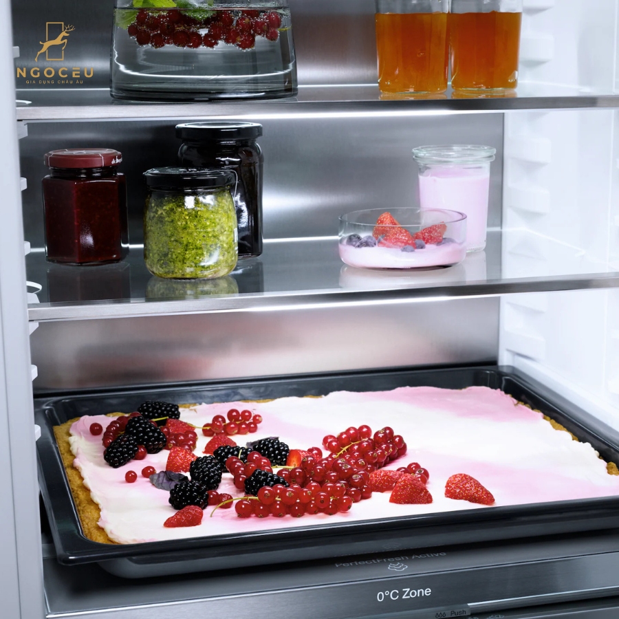 Tủ lạnh âm tủ Miele KFN 7744 C 125 Gala Ed