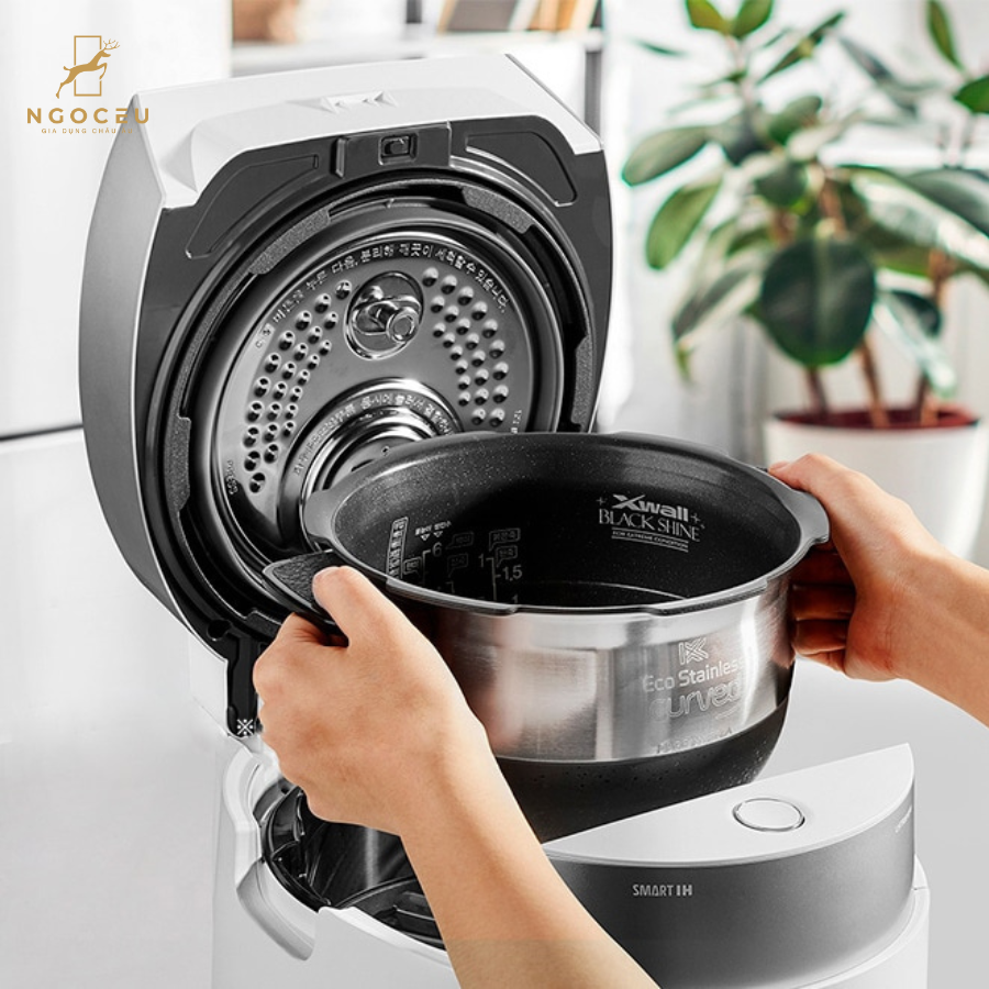 Nồi cơm điện cao tần áp suất kép Cuckoo LHTR0610FW - 1.08L