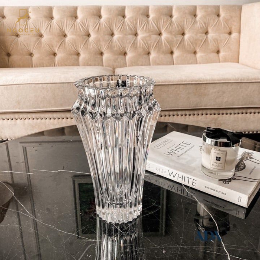 Bình hoa Rogaska Crown Jewel 25cm - Màu trắng