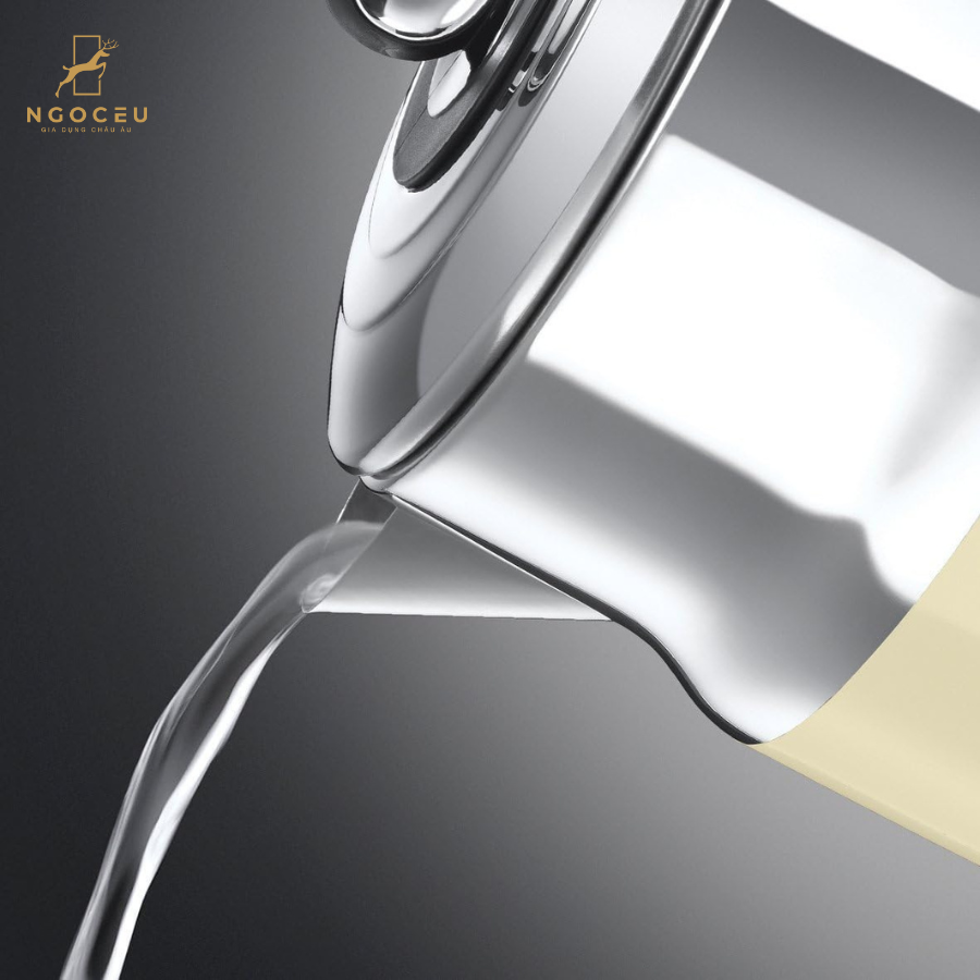 Ấm siêu tốc Russell Hobbs Retro 21672-70 2400W 1.7L - Màu Kem