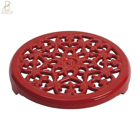 Staub – Lót nồi Lily Màu Đỏ Cherry – 23cm