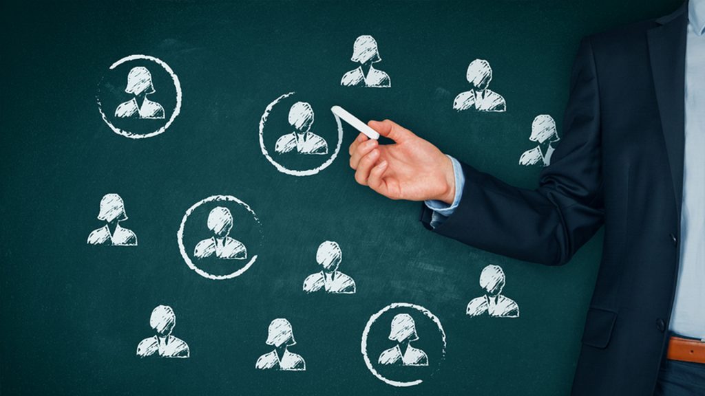 Khách hàng là gì? Tầm quan trọng của khách hàng đối với doanh nghiệp trong thời đại công nghệ số