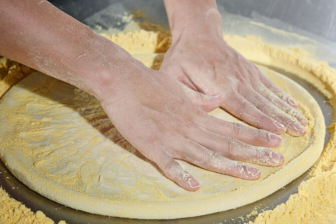 Đế bánh pizza mua ở đâu đảm bảo chất lượng?
