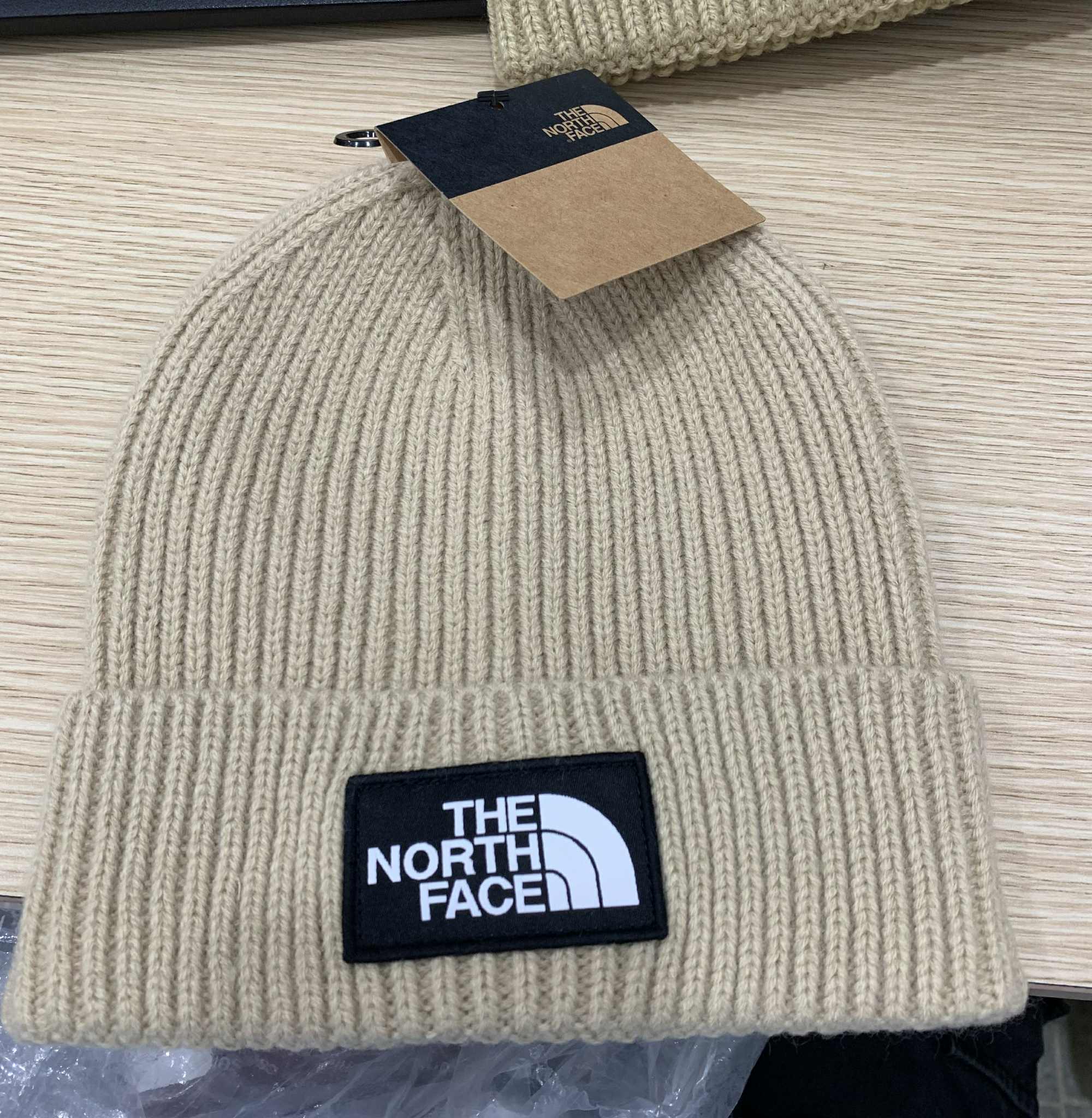 Mũ len Beanie Logo TNF