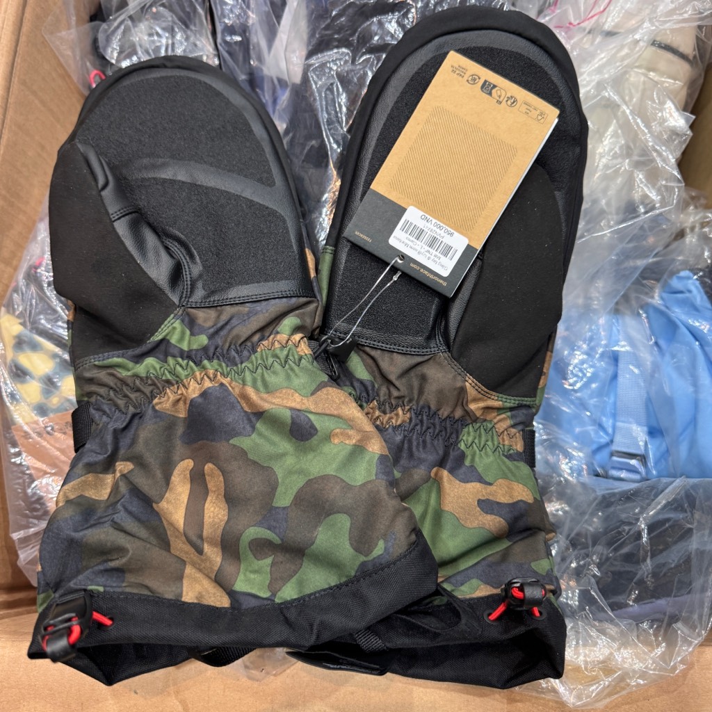 Găng tay đi tuyết nam Montana Mitt TNF