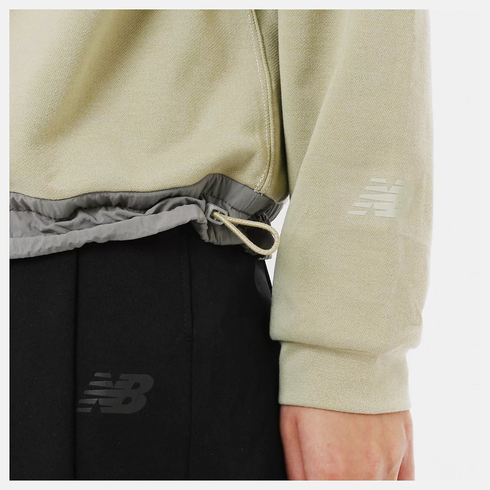 Áo Sweater nữ New Balance
