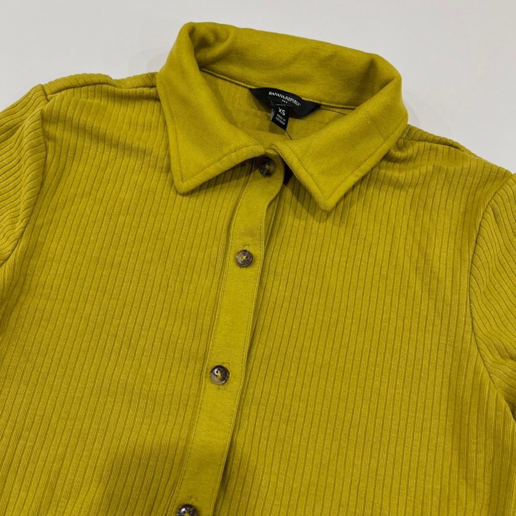 Áo dài tay Polo nữ Banana