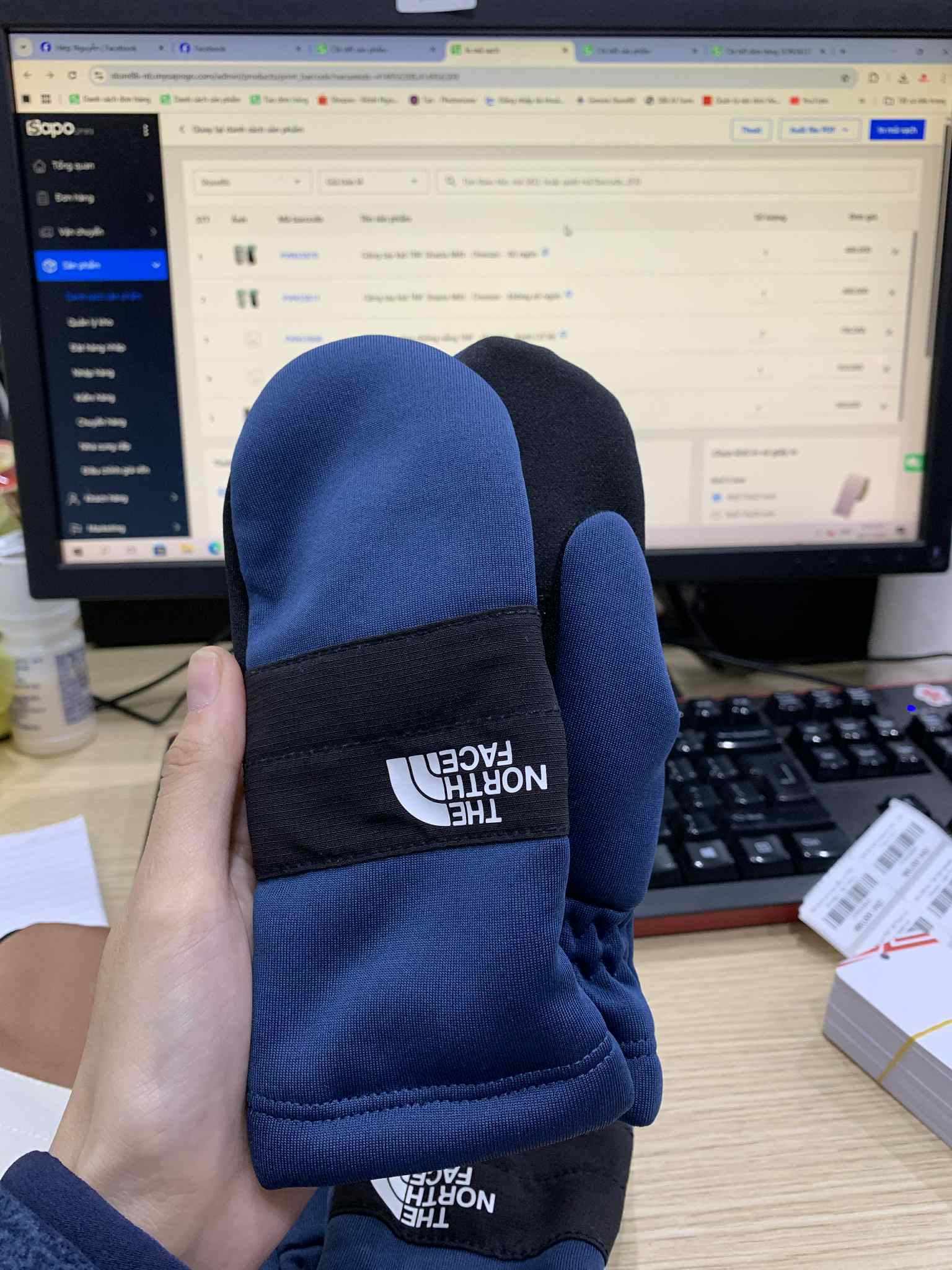 Găng tay kid TNF Sierria Etip Mitt