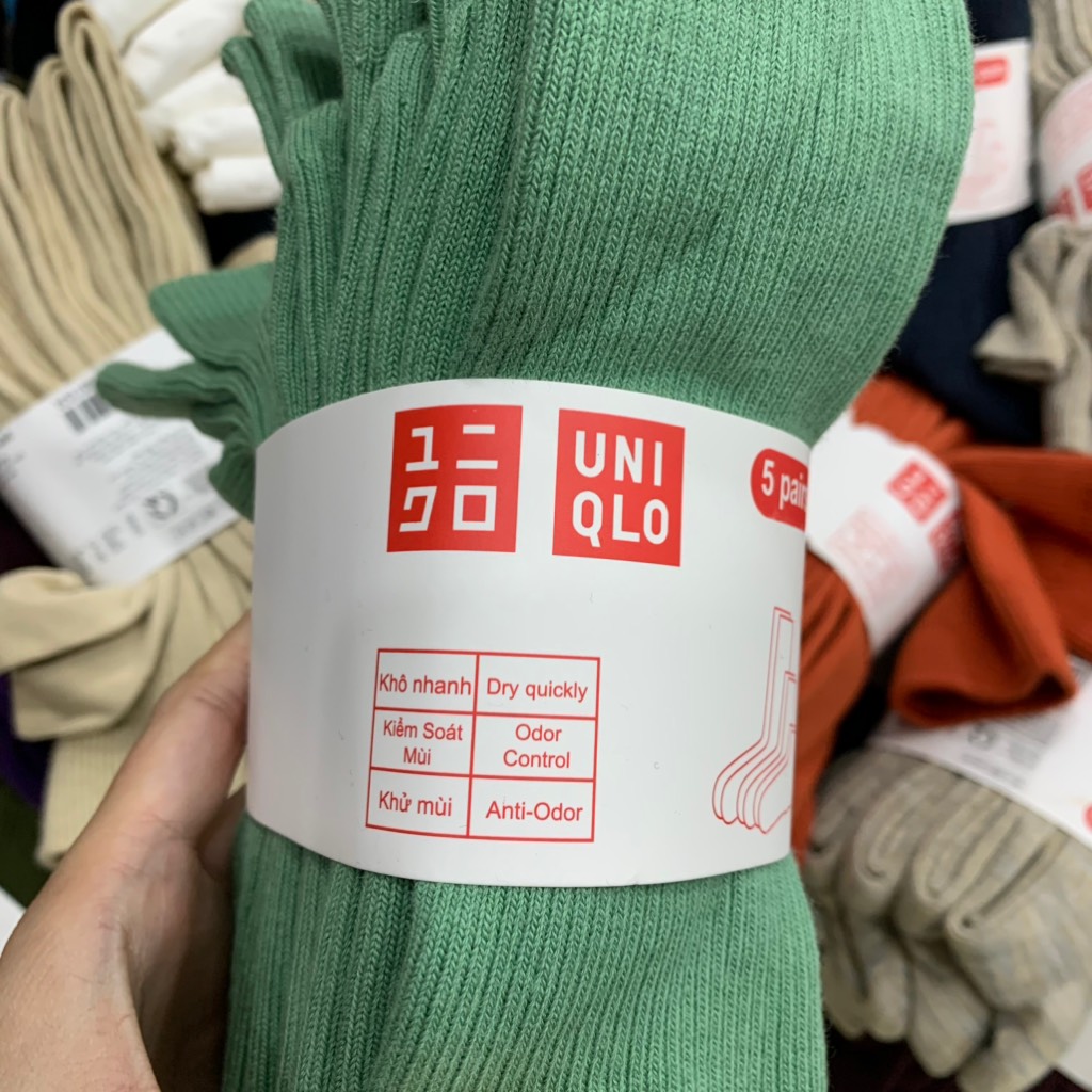 Tất cao cổ Uniqo
