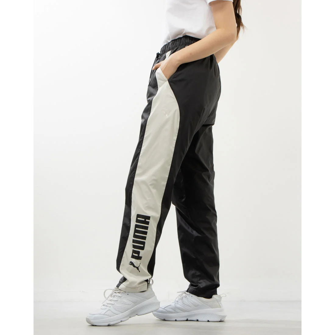 Quần gió nữ Puma