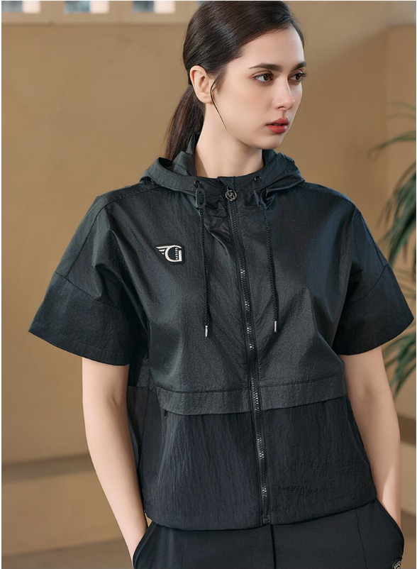 Áo khoác cộc tay nữ Geiger