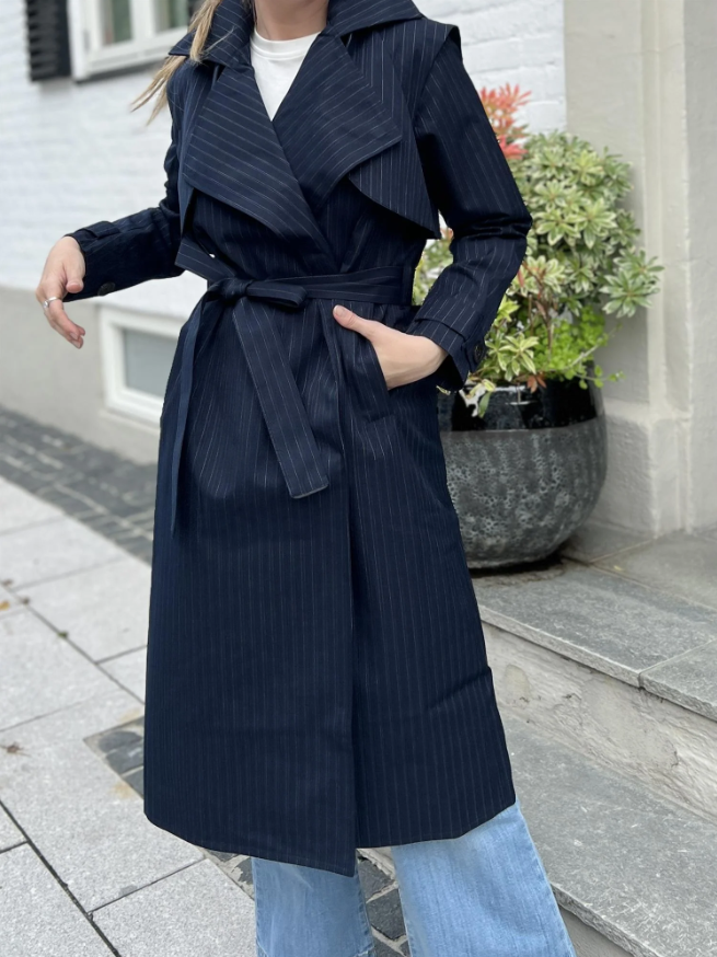 Áo khoác Mangto Nữ Regndrape BRGN