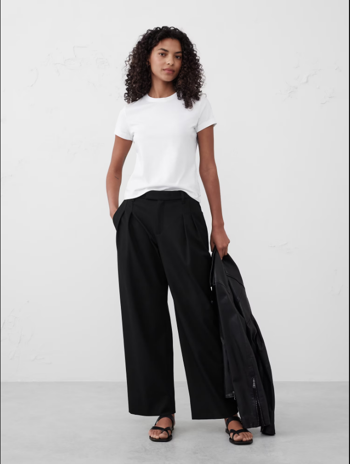 Áo phông nữ Banana Republic (Slim)