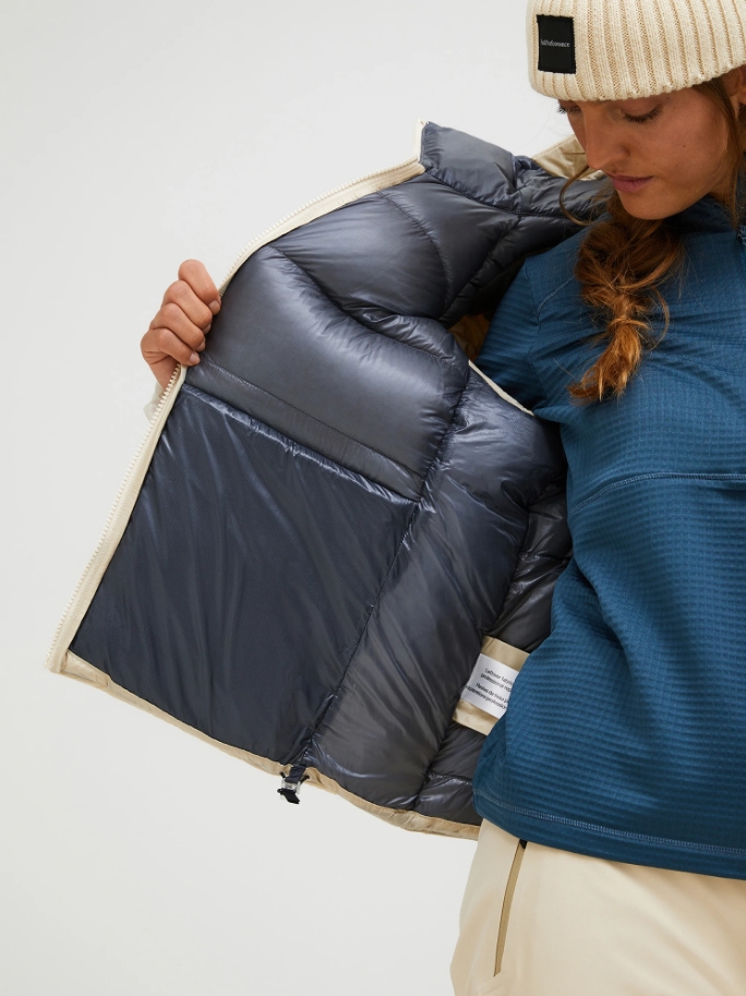 Áo khoác lông vũ nữ PeakPerformance Helium