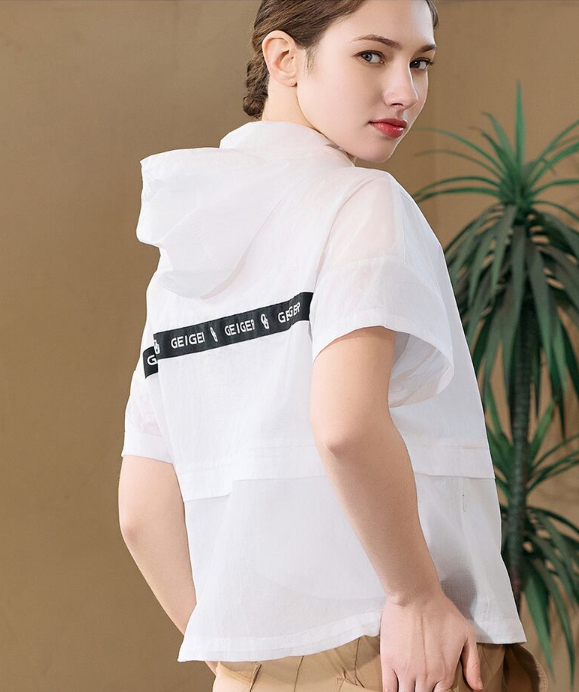 Áo khoác cộc tay nữ Geiger