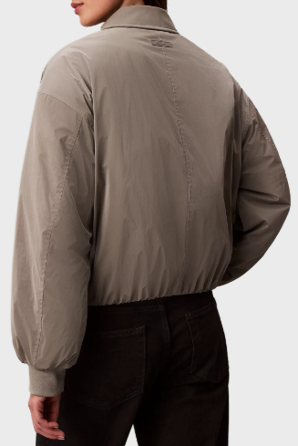 Áo khoác trần bông nữ Calvin dáng crop(logo)