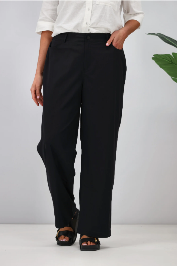 Quần dài nữ Skechers Slip-Ins Four Pocket