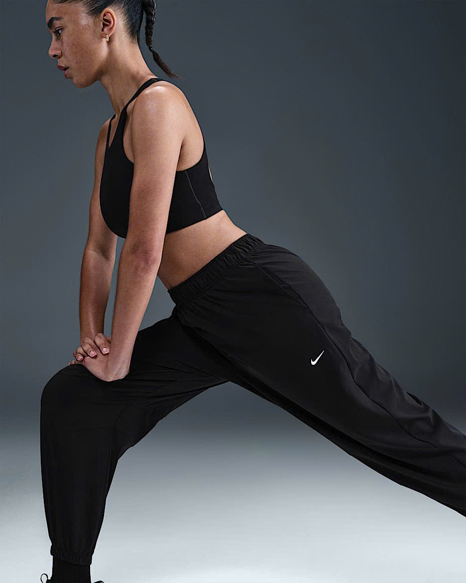 Quần Jogger thể thao Nike