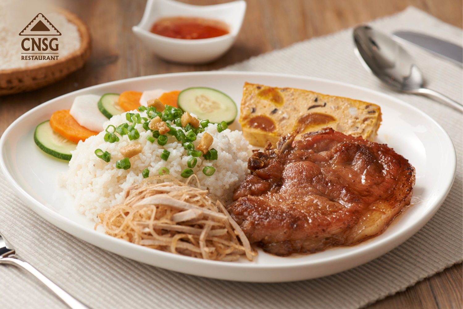 Cơm tấm sườn bì chả