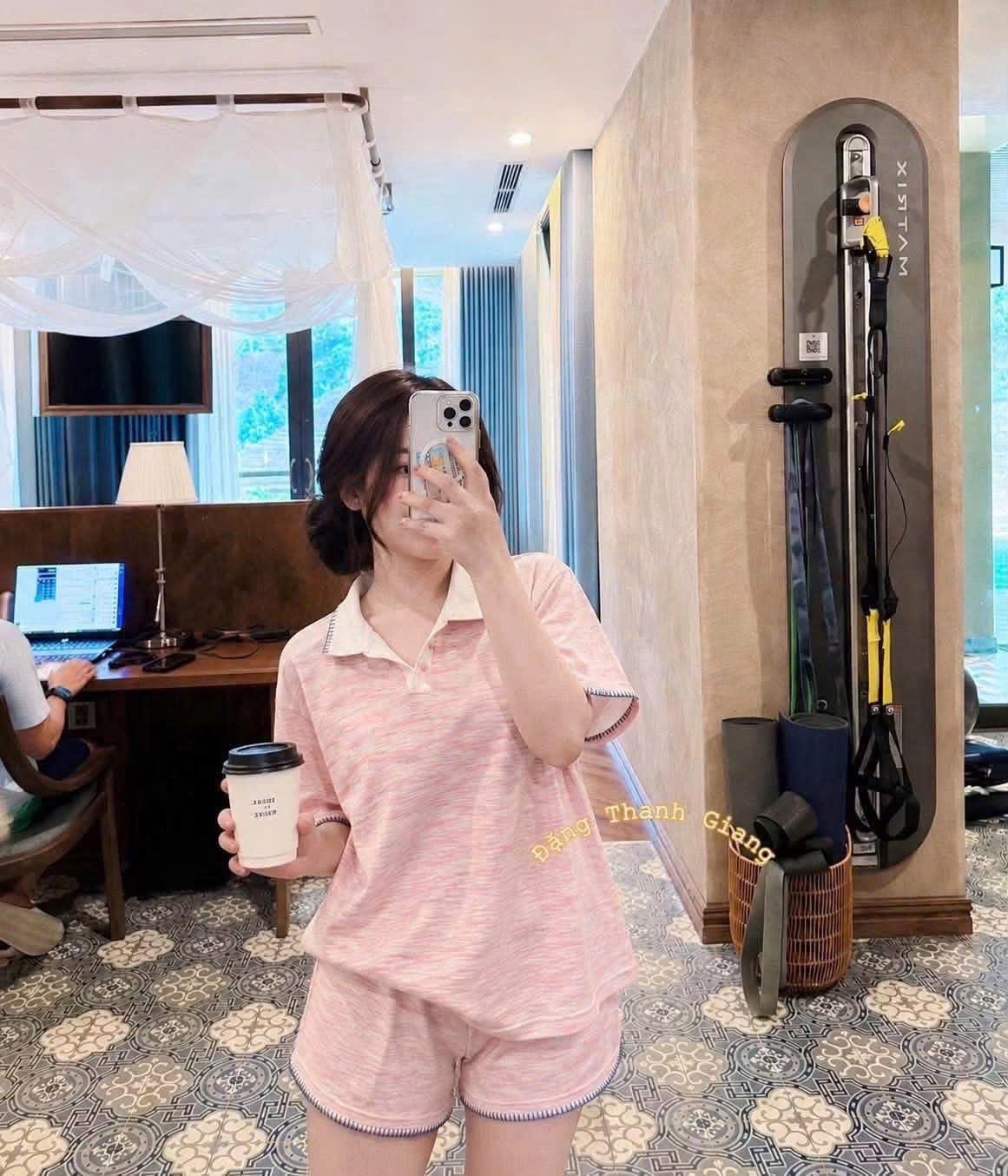 Set1027- Set mặc nhà cộc màu hồng vải thun xước