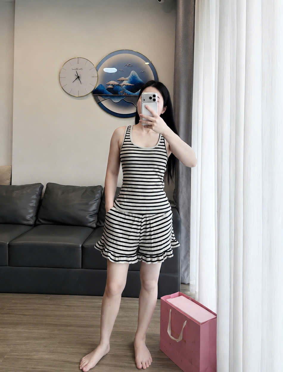 Set974- Set mặc nhà áo sát nách kẻ đen trắng quần cộc SALE TƯƠNG TÁC