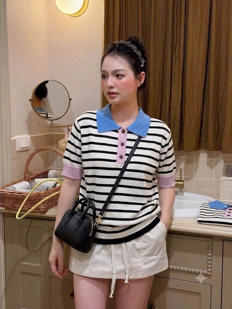 A668-Áo len dệt kim cộc tay kẻ đen phối cổ hồng