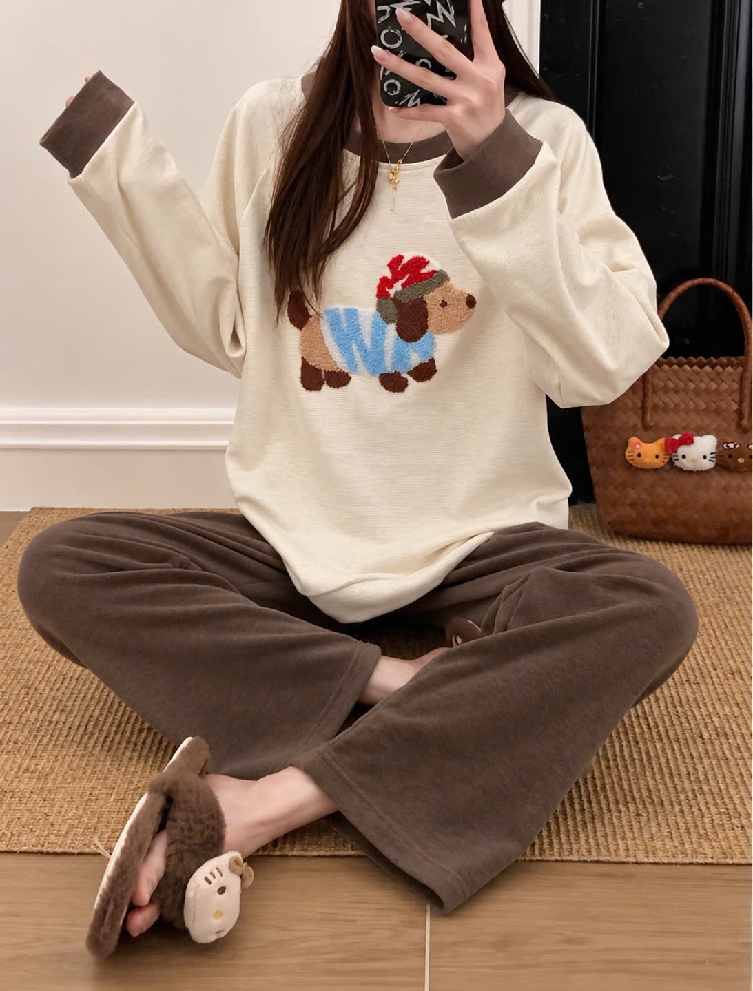 Set1049- Set cún xù dáng suông chất tổ ong be-nâu