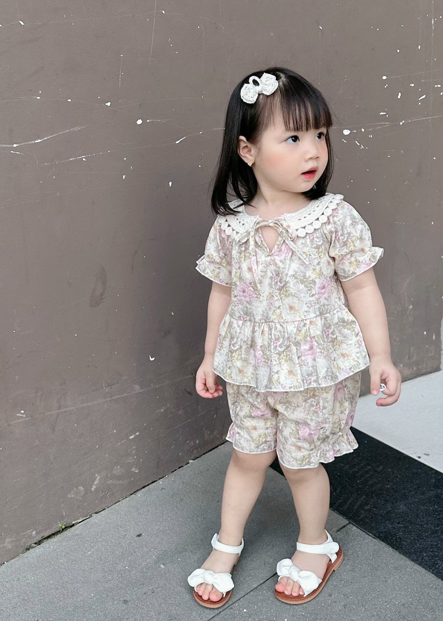 SETKID028-Set bộ/đầm hoa viền ren màu nhạt bé gái -hàng thiết kế