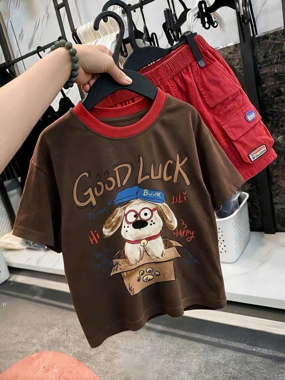 BT1042-Bộ Cún GOOD LUCK nâu đỏ loại đẹp