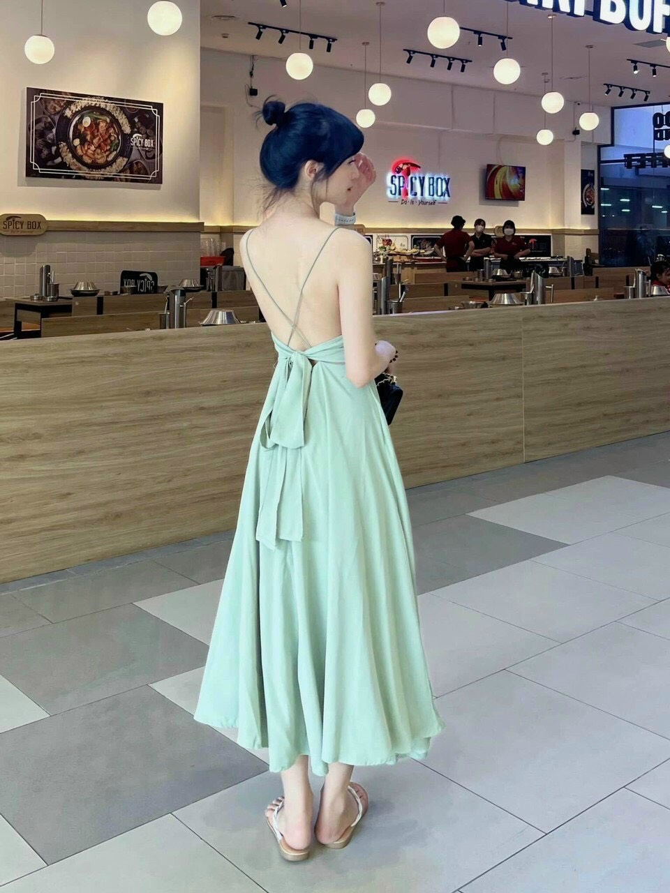 Đầm hai dây buộc nơ lưng 2 màu trắng,xanh