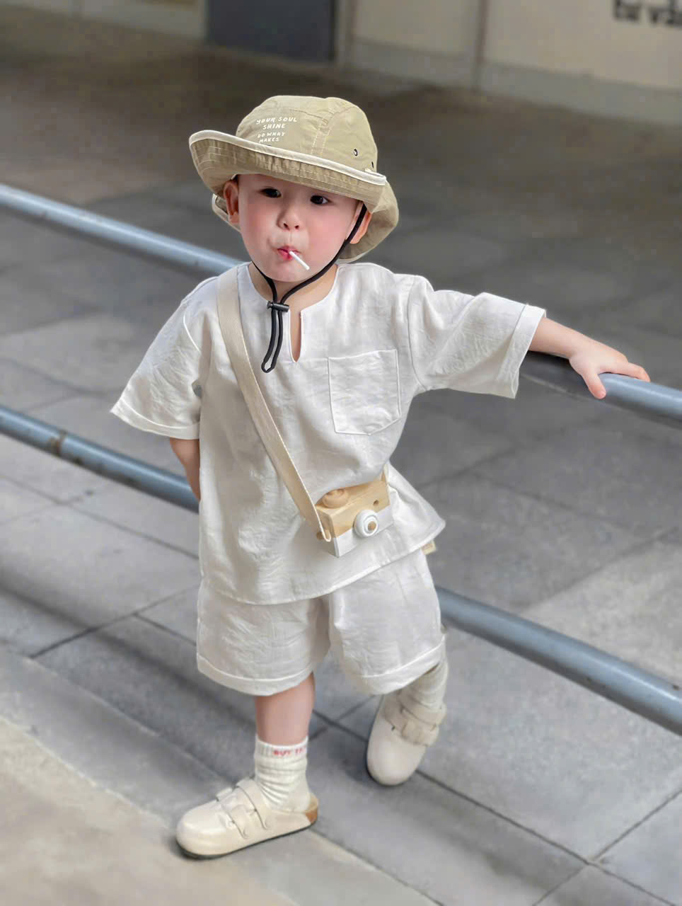 BT949-Bộ đũi trắng linen cộc tay cho bé