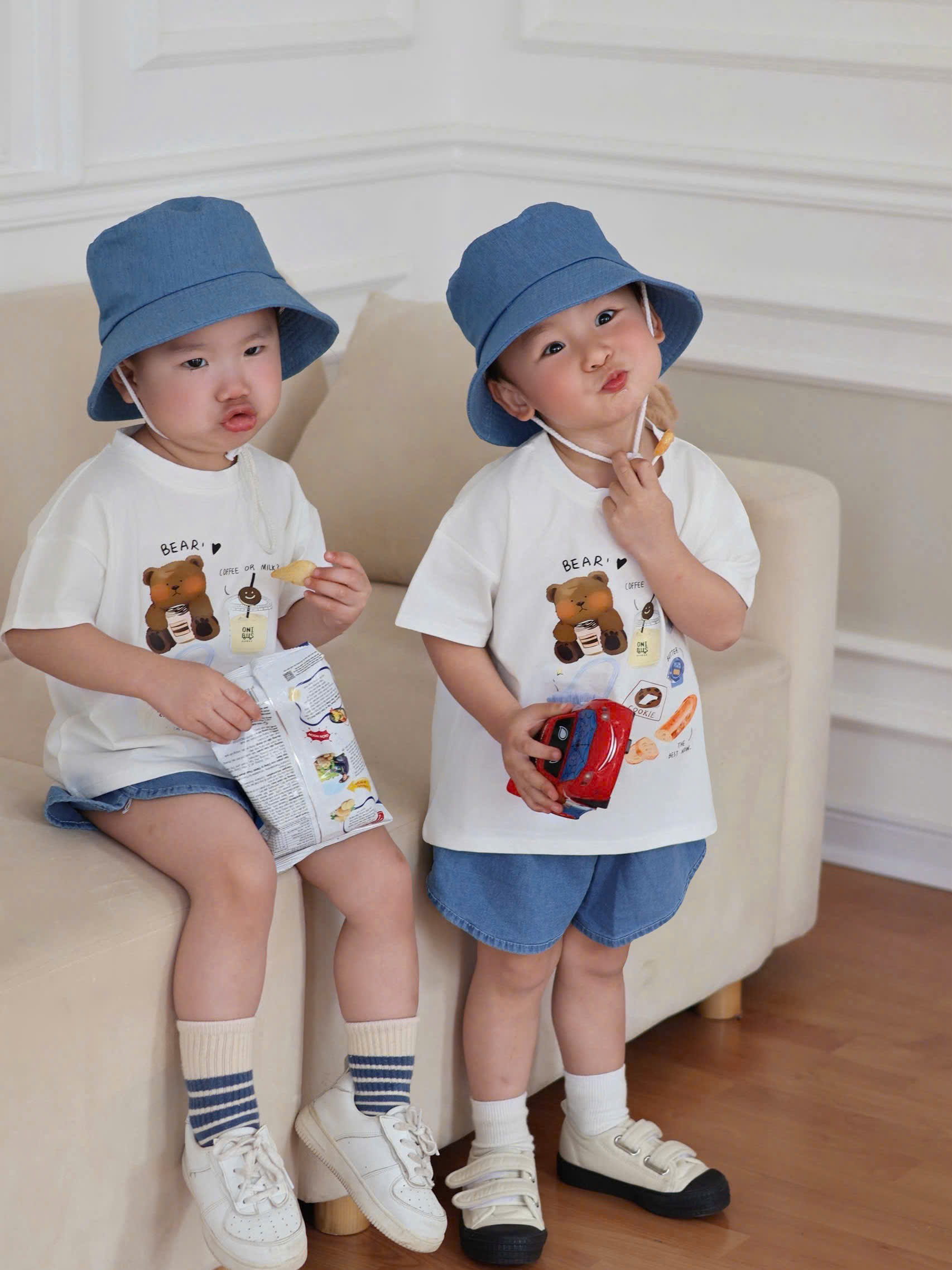 BT927-Bộ mũ vàng tròn GÁU BEAR trắng xanh quần chất mềm