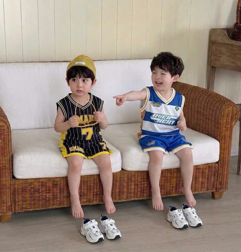 bT987-combo 2 bộ thông hơi bóng đá balo màu mới