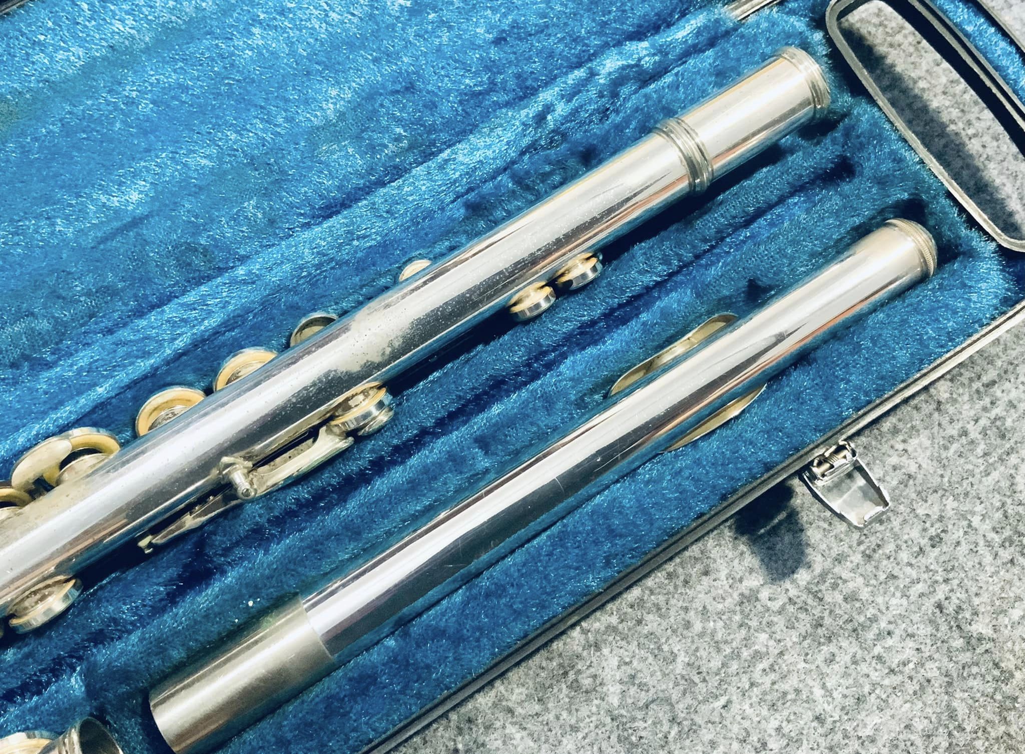 Flute Yamaha YFL 211S Giá Tốt Nhất Tại ST Music Flute Yamaha YFL 211S Giá Tốt Nhất Tại ST Music