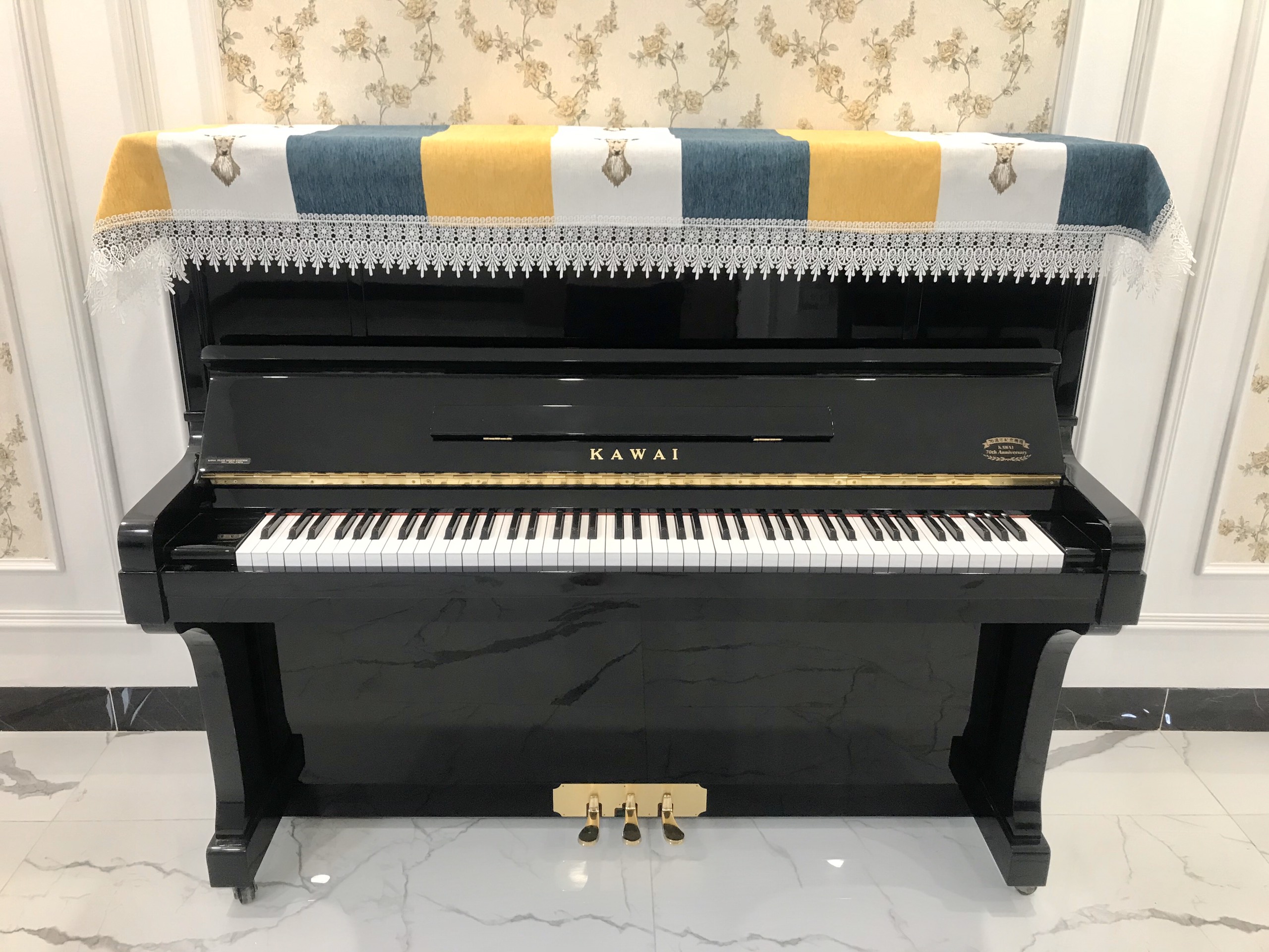 PIANO KAWAI KU30