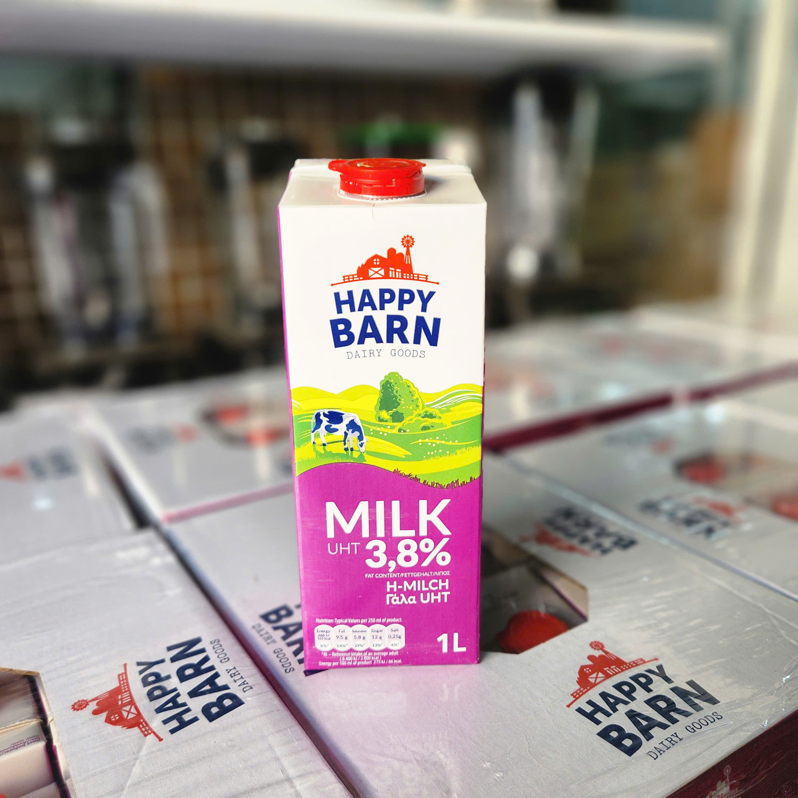 Sữa tươi nguyên kem Happy Barn 3.8% 1L