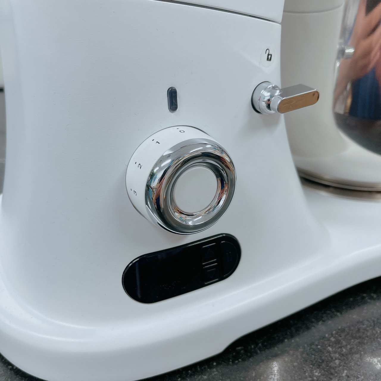 Máy trộn bột đa năng HMSBK H70 800W 7L - Vàng