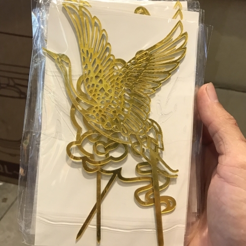 Que cắm chữ meka Happy Birthday - Thiên Nga - TM55