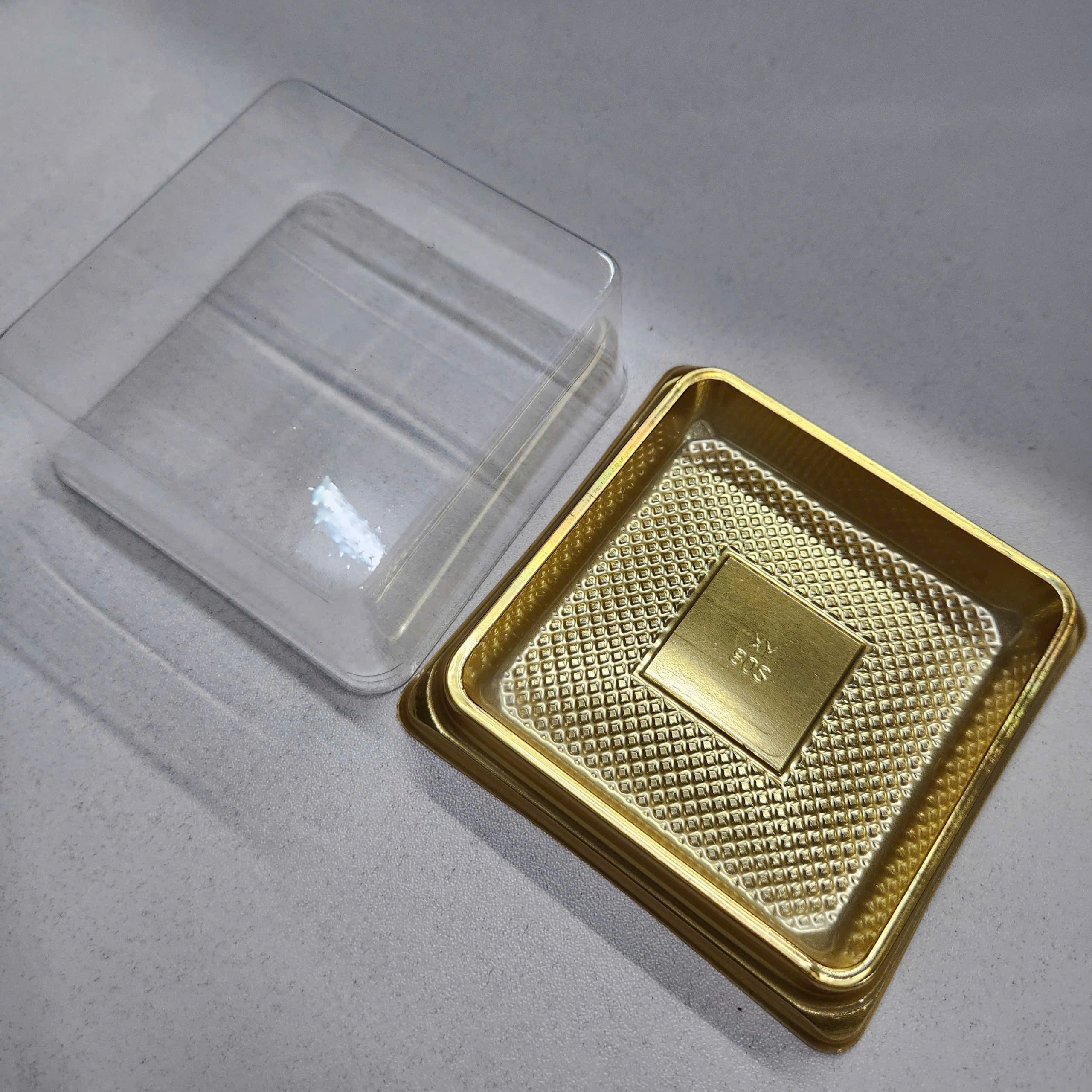 Trung Thu - Hộp bánh nhựa - Vuông - Đế đen - XY80S - 125g (Lốc 50c)