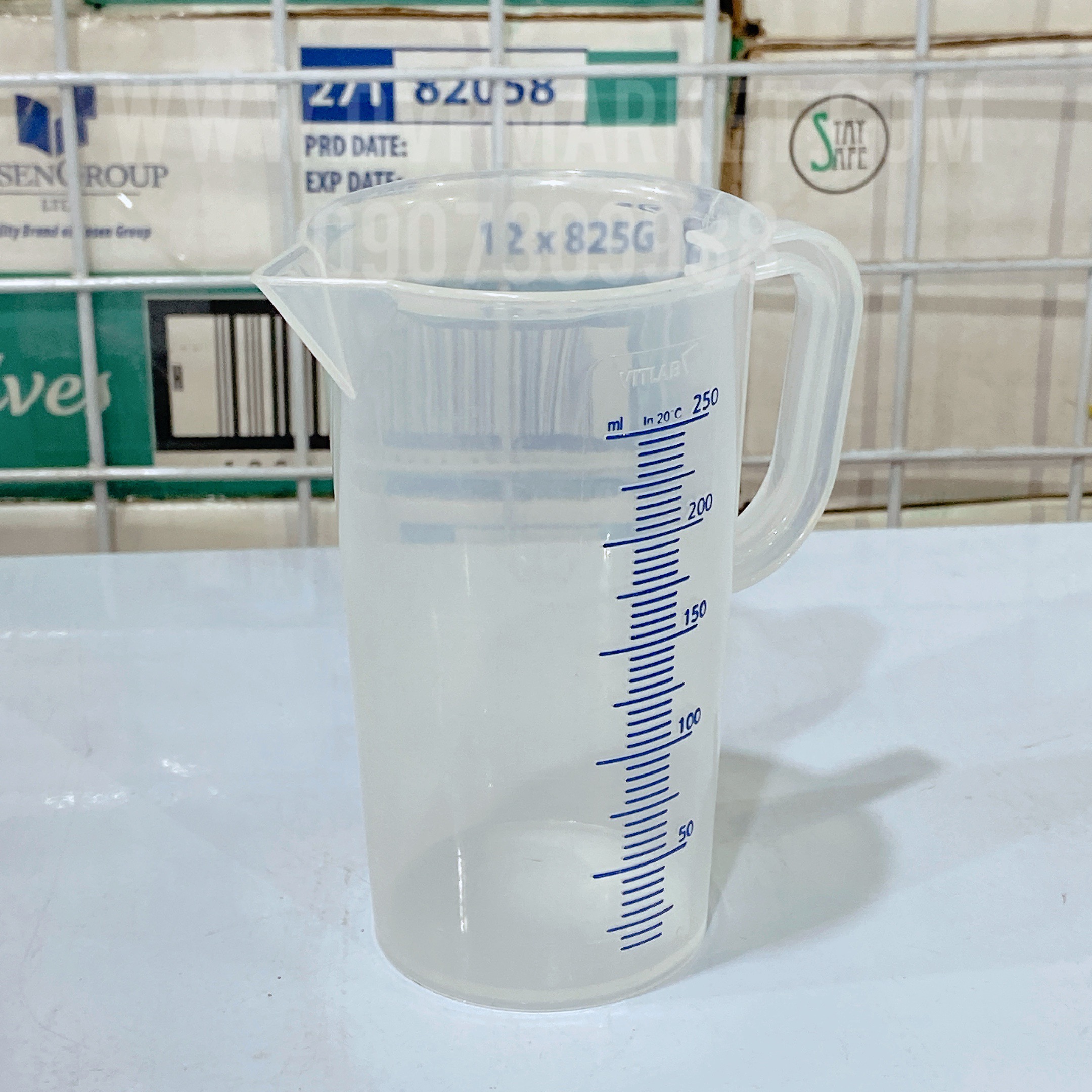 Ca đong nhựa Đức - 250ml