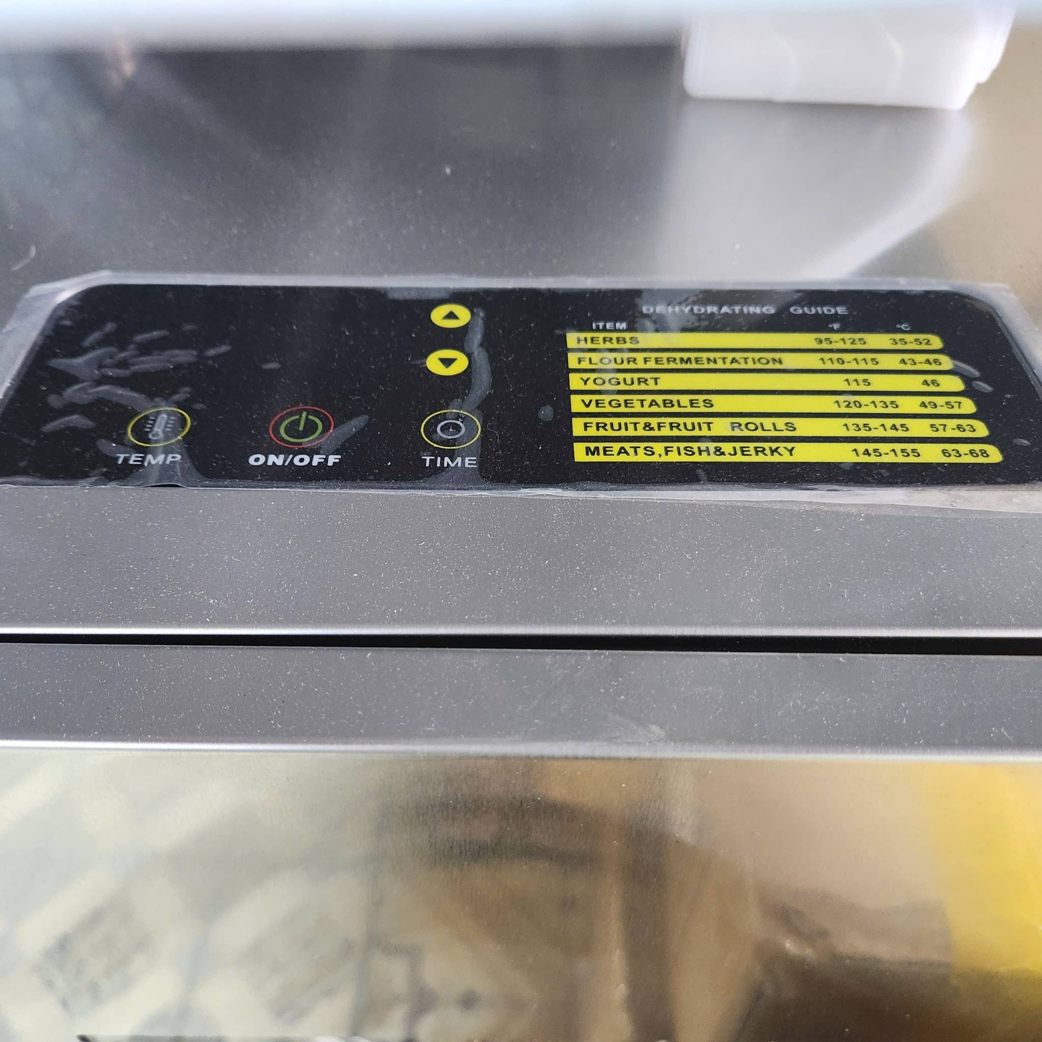 Lò sấy khô thực phẩm cao cấp Dehydrator ST02 40 x 40cm - 16 khay XOAY