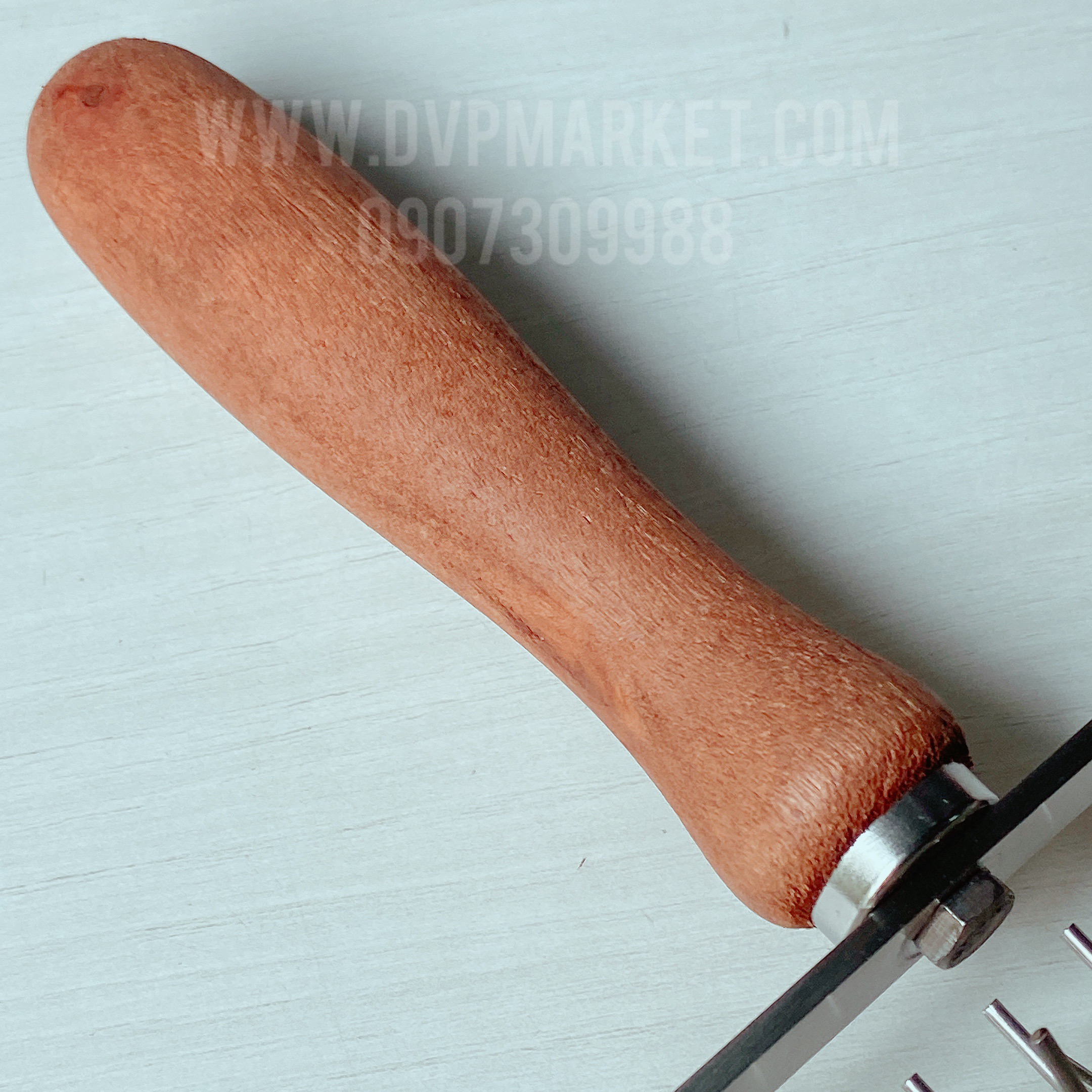 Dụng cụ lăn đinh inox