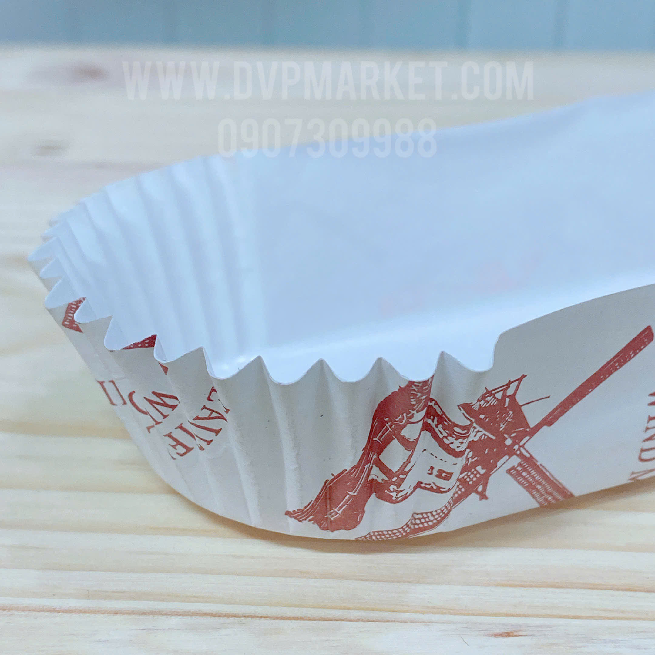 Cốc cupcake mền oval đáy 14x5x3 (Lốc 300c)