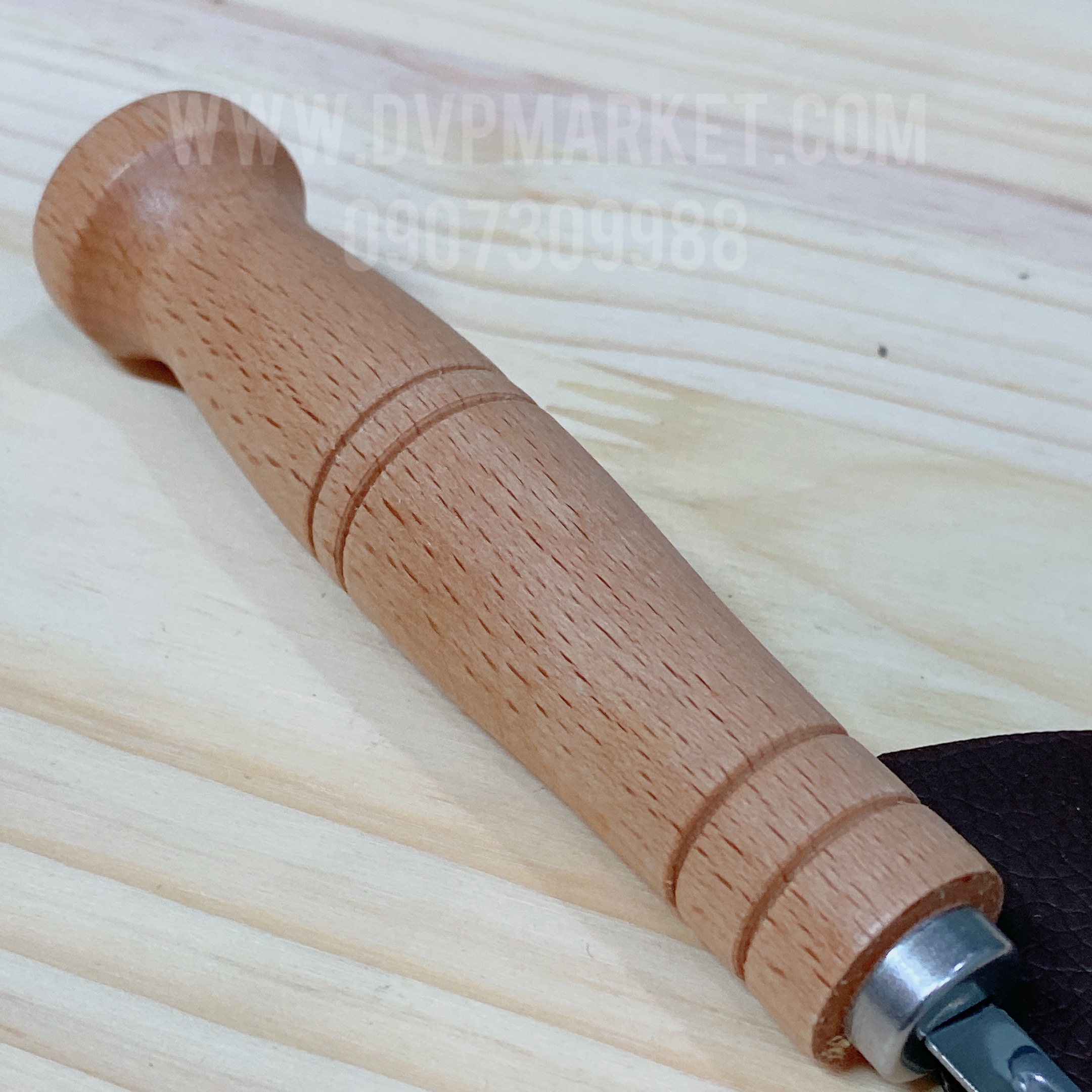 Dao rạch bánh mì thay lưỡi