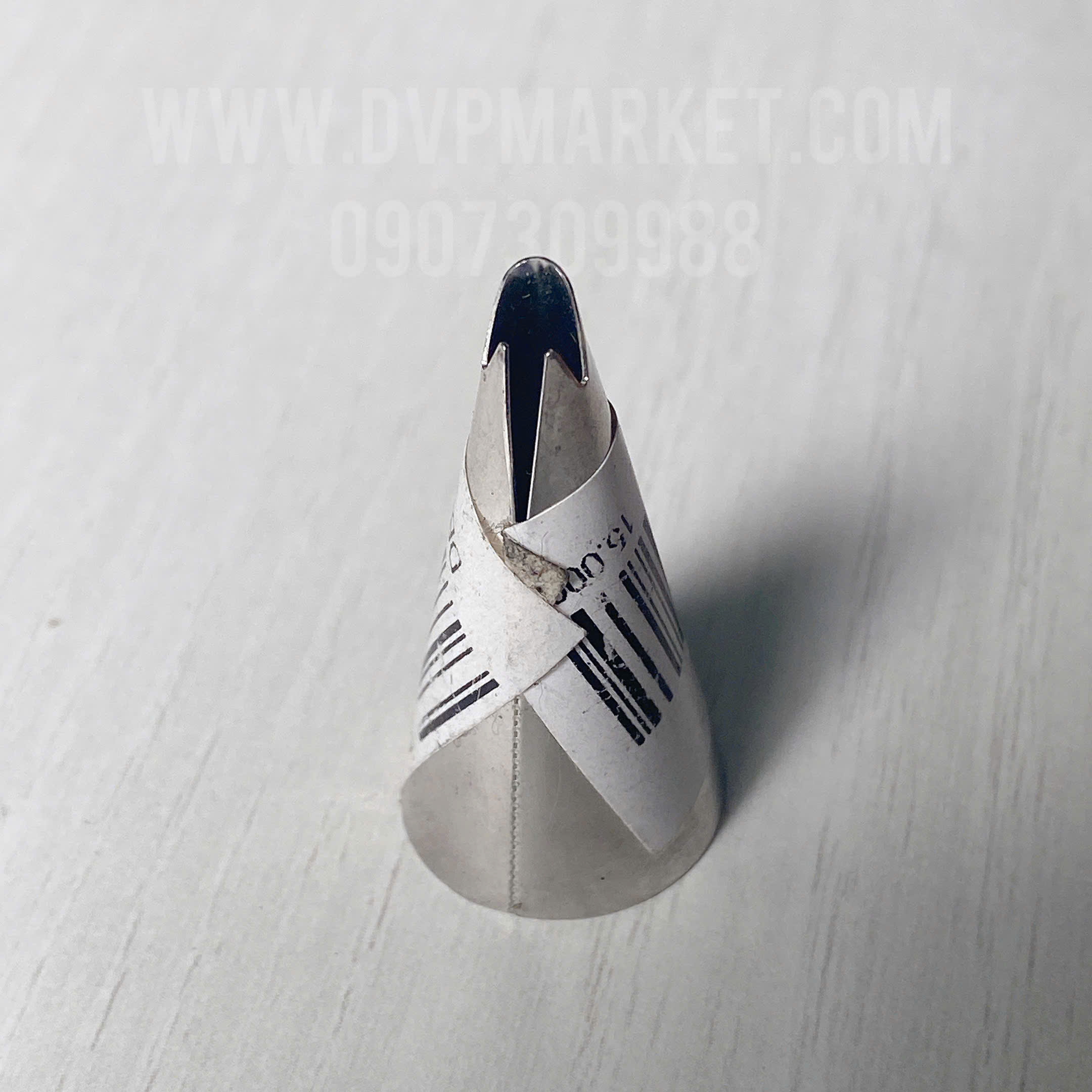 Đuôi bắt bông kem búp bê số 6