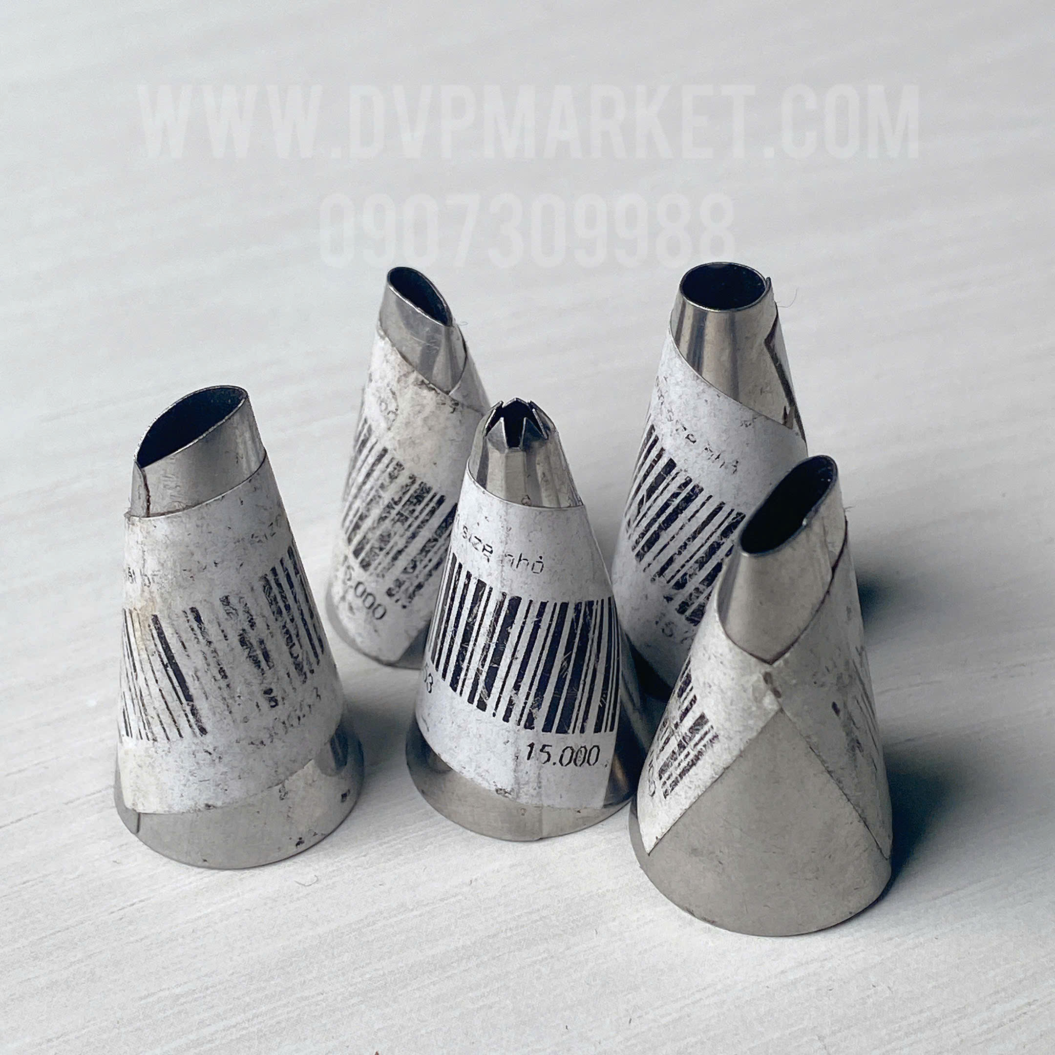 Đuôi bắt bông kem size nhỏ