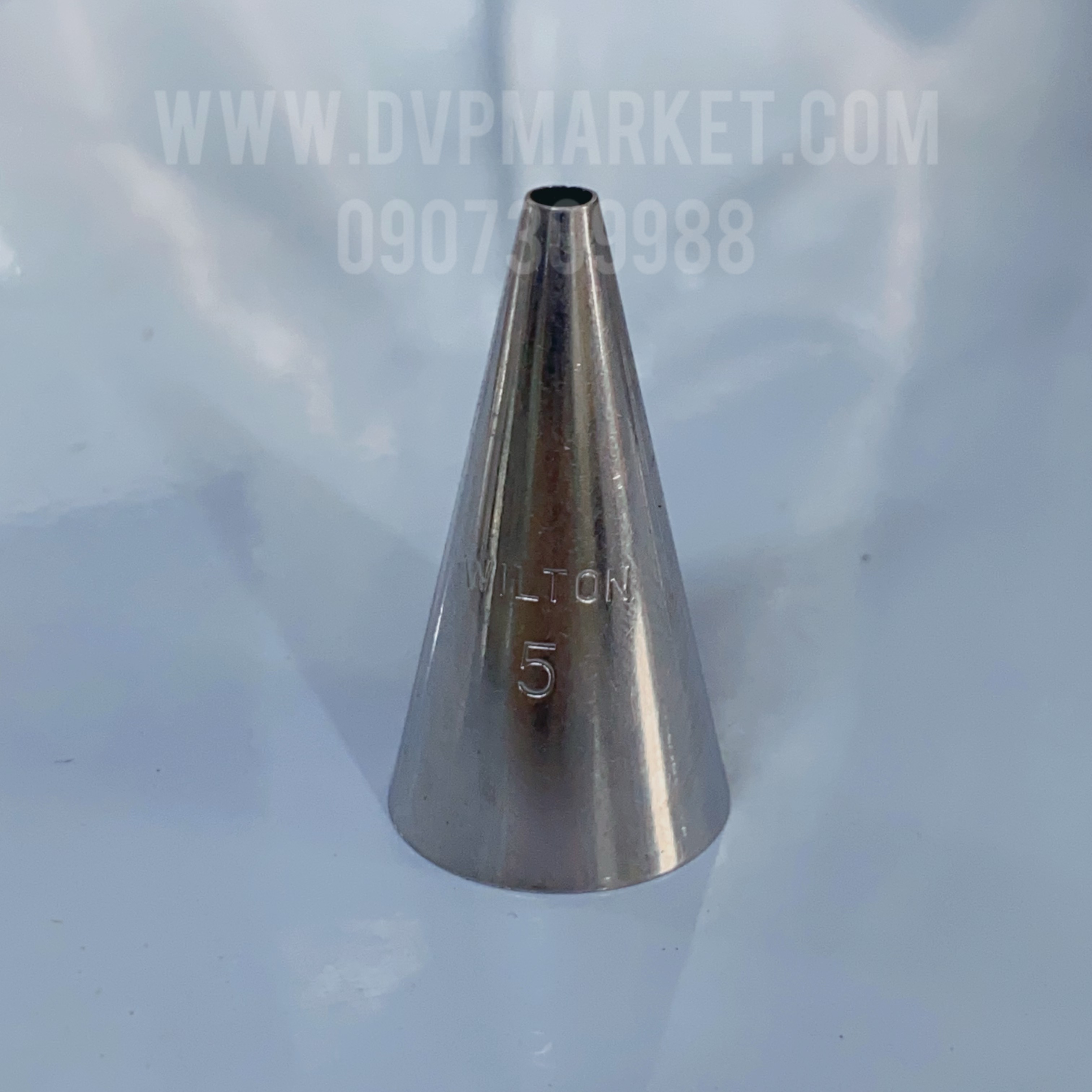 Wilton 402-5 - Đuôi bắt bông kem số 5-BBO