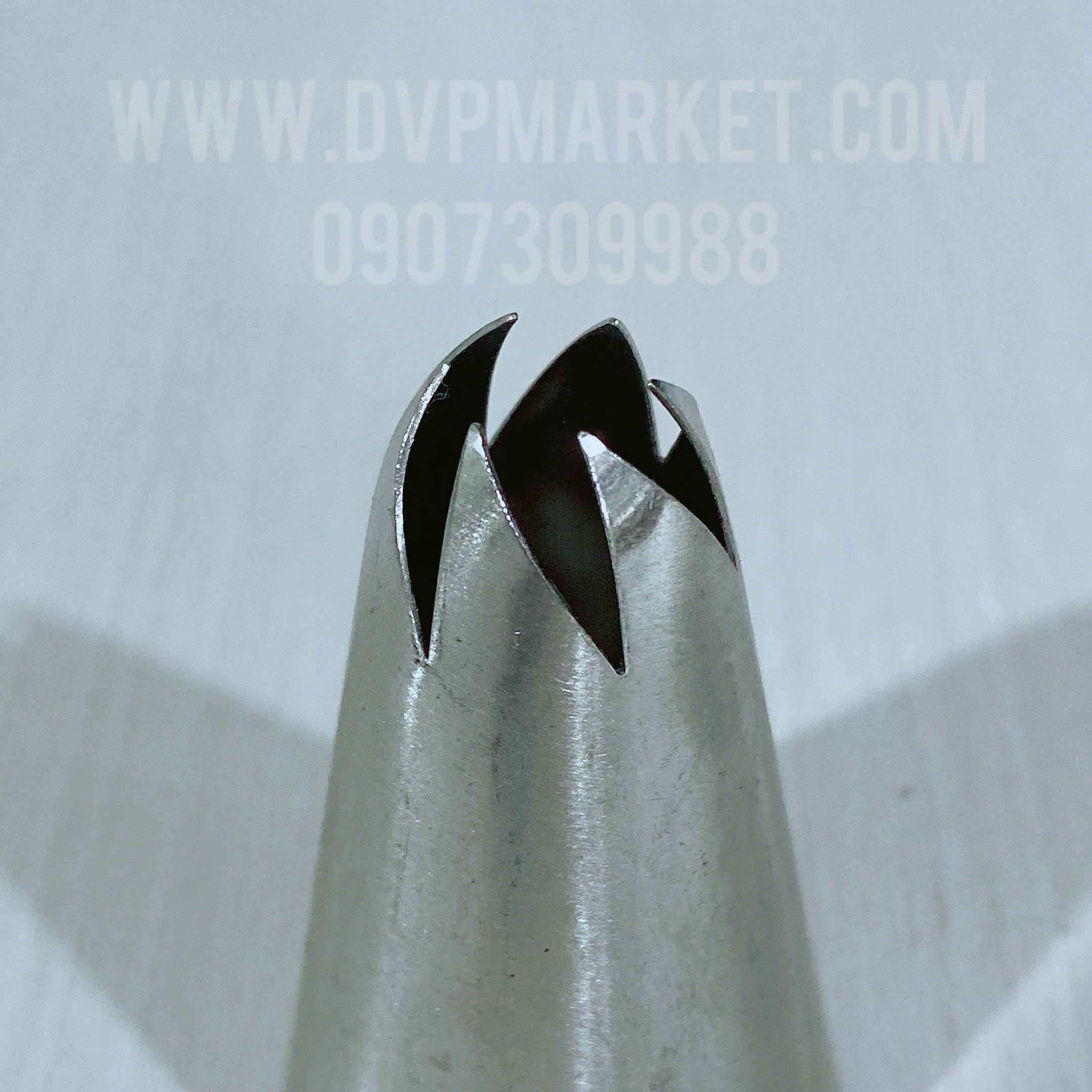 Đuôi bắt bông kem số 333