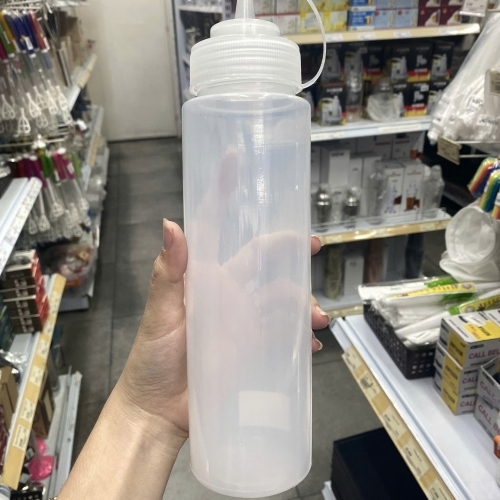 Chai nhựa đựng xốt đầu nhọn 480ml