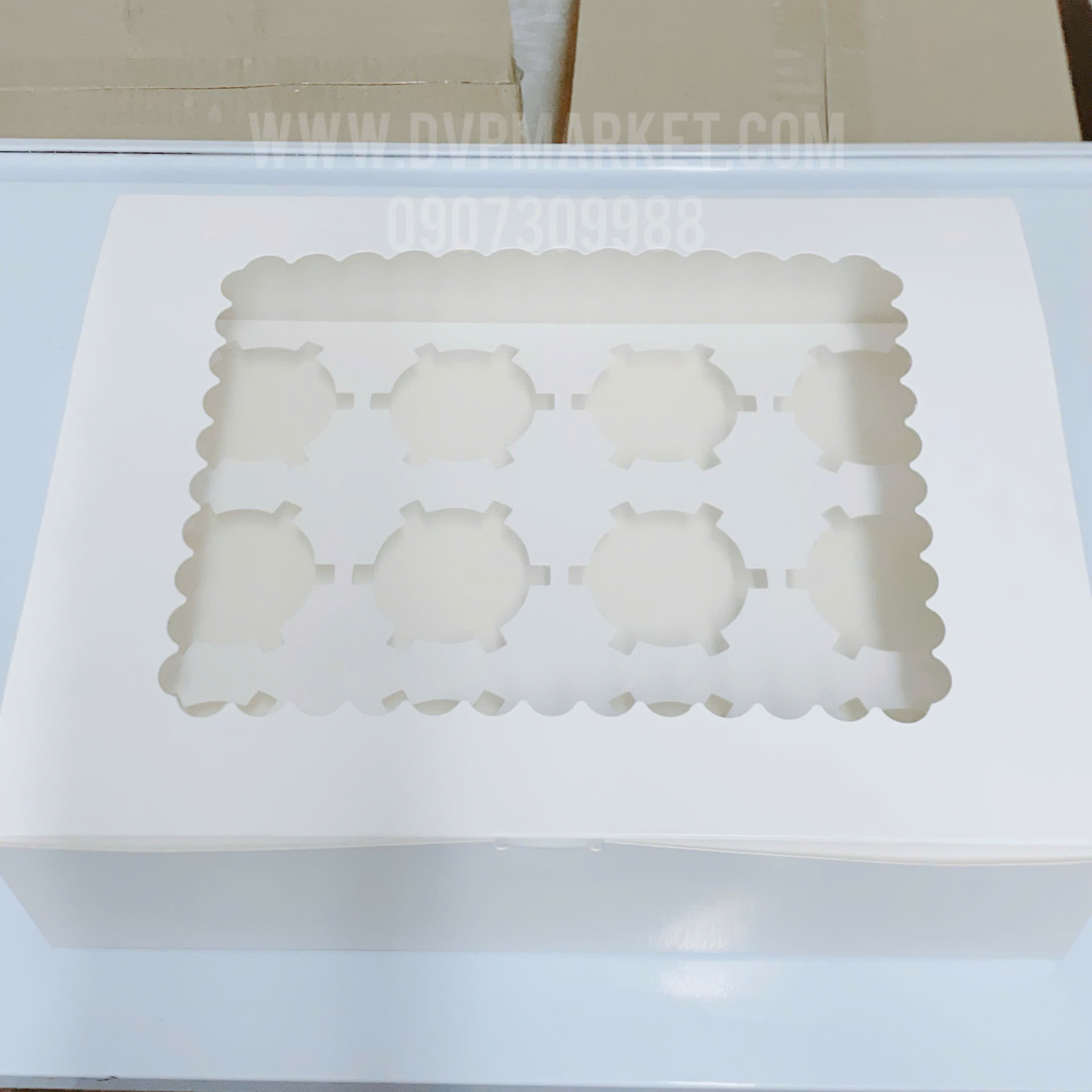 Set 5 - Hộp đựng bánh cupcake - 12 bánh - Mở nắp (Trắng)